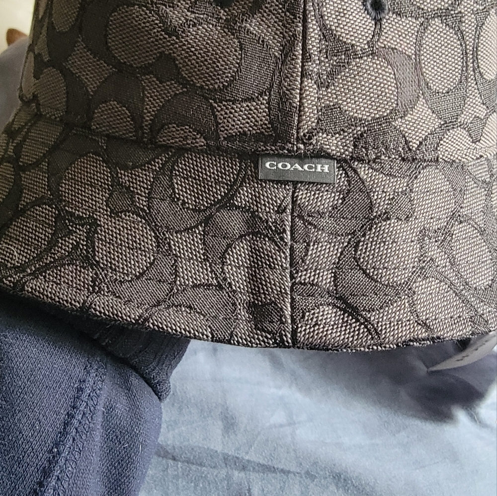 Coach hat nwt